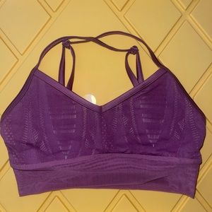 Alo sports bra